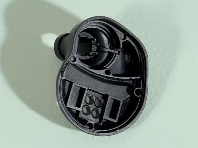 藍(lán)牙耳機(jī)外殼塑膠件加工