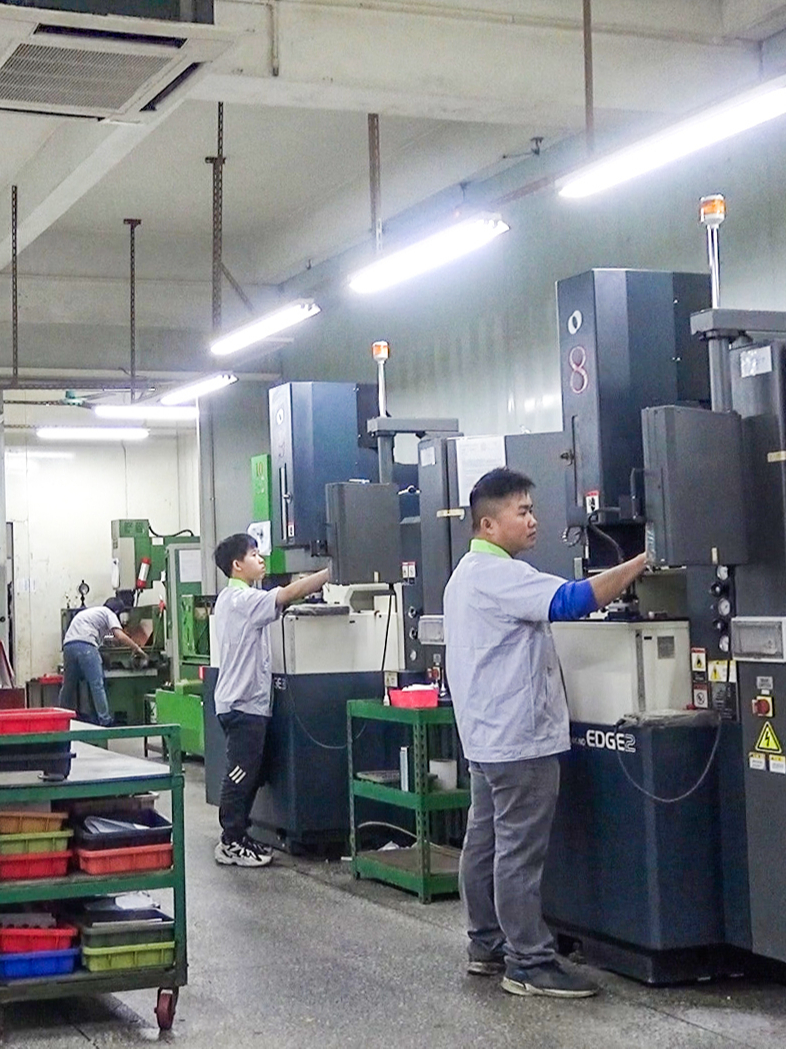 怎么控制注塑模具的加工成本？